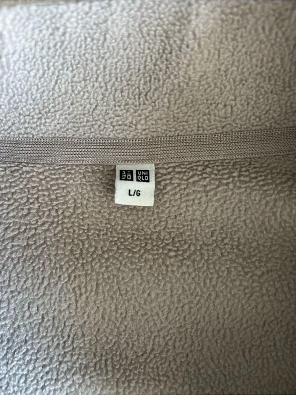 Uniqlo Two-Tone Half-Zip Fleece Pullover - Cream & Tan - Picture 4 of 4